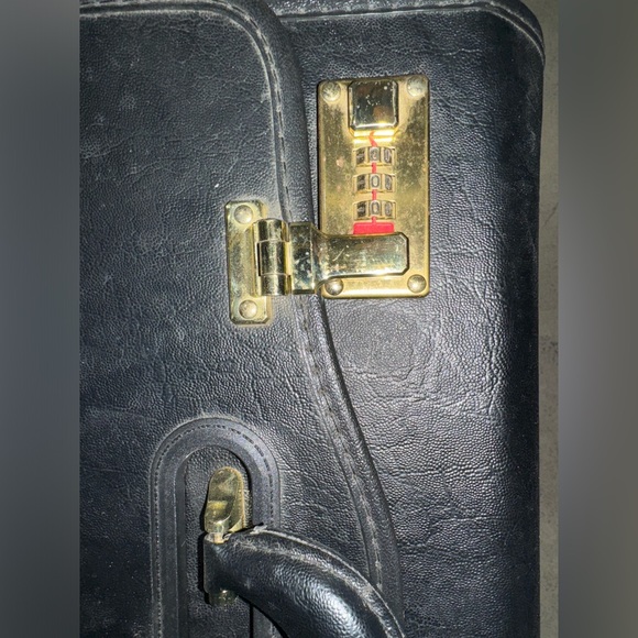 Briefcase - Picture 2 of 8